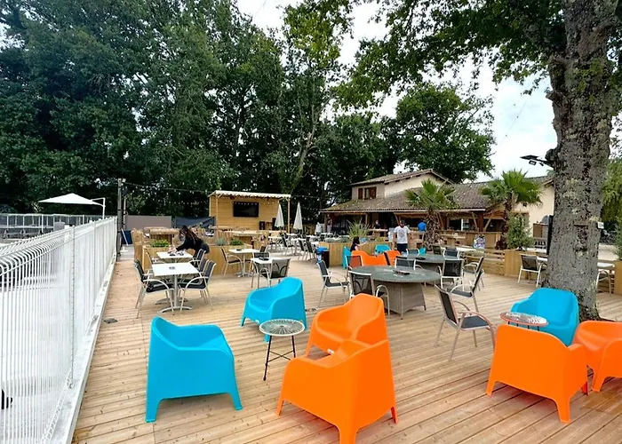 Tente Avec Terrasse - 5 Pers. - Api-1-52-2033 Grayan-et-l'Hopital