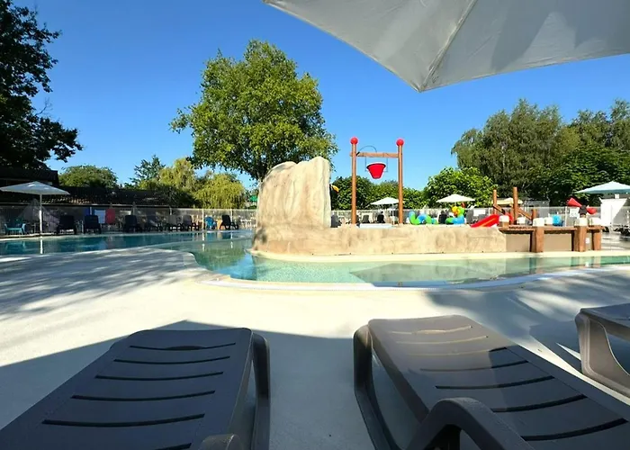 Campsite Tente Avec Terrasse - 5 Pers. - Api-1-52-2033